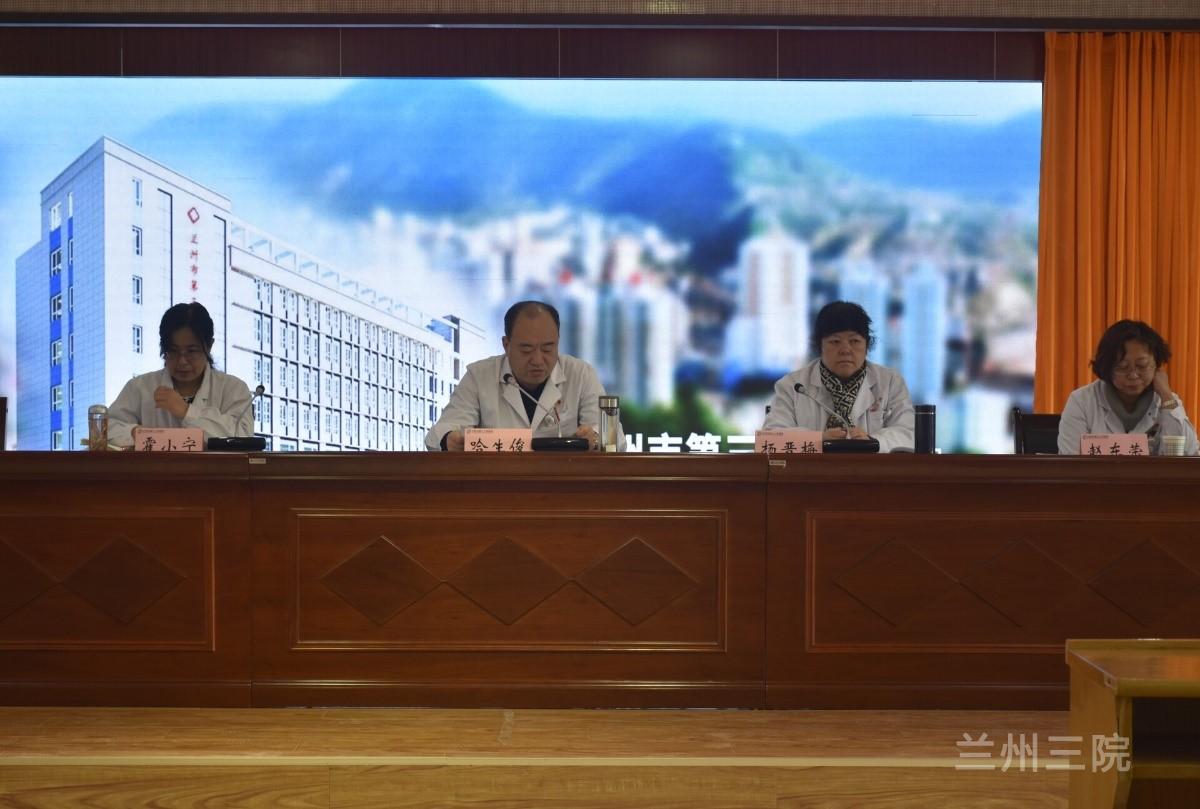 1612428812479003144.jpg 1612428812479003144.jpg