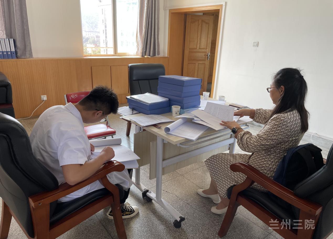 1630994997428036483.jpg 1630994997428036483.jpg