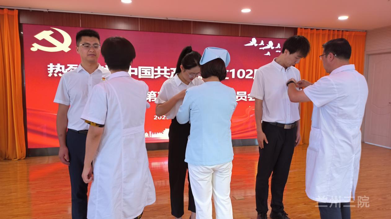 1688111873711075642.png 1688111873711075642.png