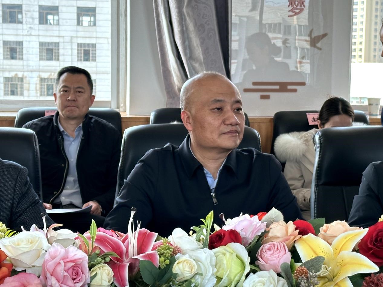 1737354169643058103.jpg 1737354169643058103.jpg