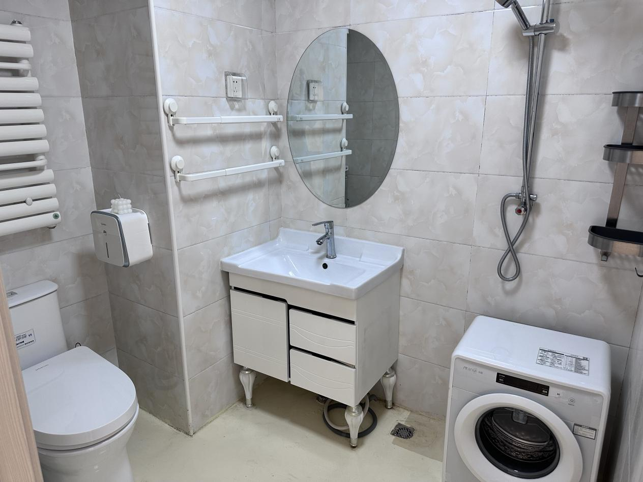 1743127244020027965.png 1743127244020027965.png